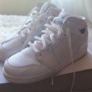Authentic Retro Air Jordan 1 - All White Mids